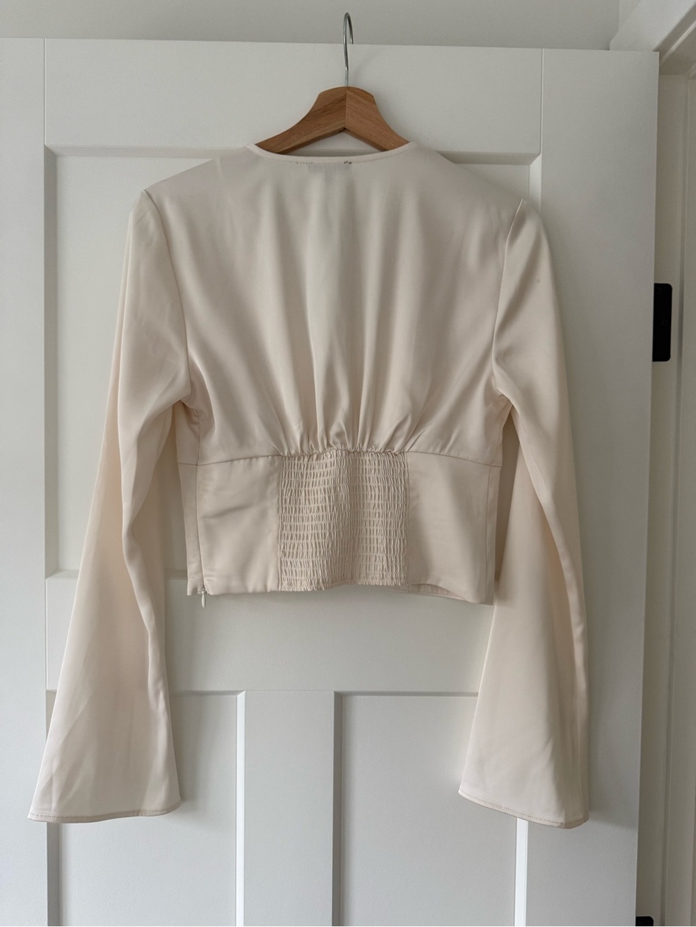 NWT Dynamite Off White Satin Top - Picture 5 of 5